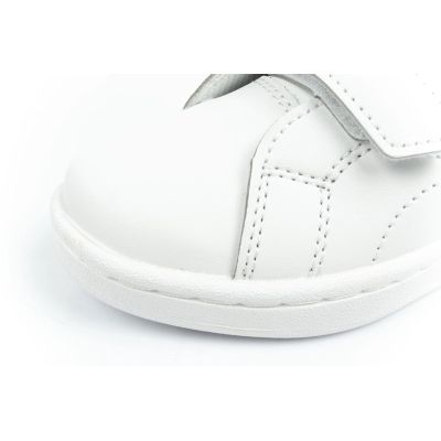 26. Reebok RBK Royal Jr HP4821 shoes