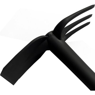 17. GARDEN HOE-RAKE