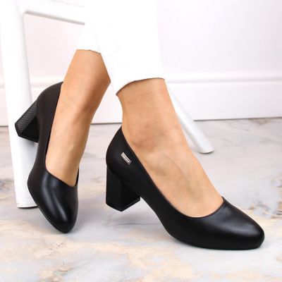 17. Sergio Leone W SK314A black decorative block heel pumps
