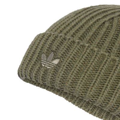 3. adidas Originals Short B Cap JY6284