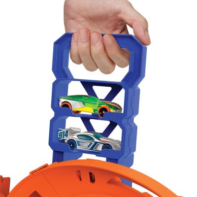 5. Hot Wheels Action HTK17 toy car
