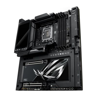 30. ASUS ROG MAXIMUS Z890 EXTREME motherboard