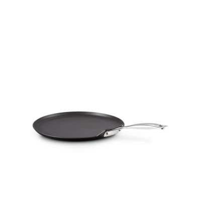 5. Le Creuset Non-stick Pancake Frying Pan 28cm