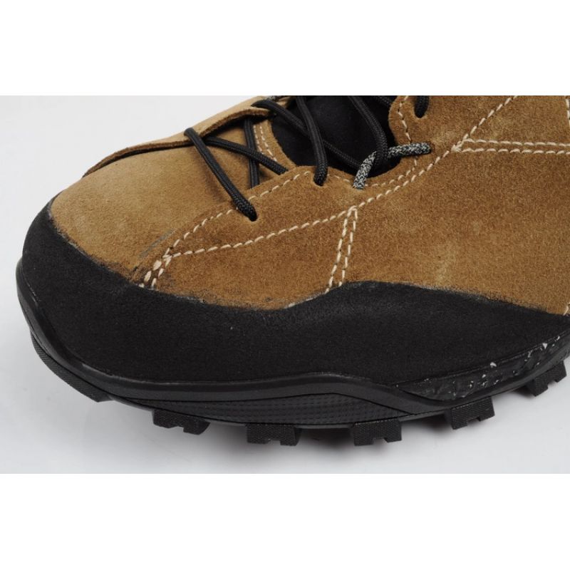 12. Aku Nativa Gore-Tex M 628275 shoes