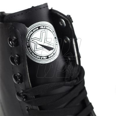 10. Nils Extreme NQ8400S roller skates Black 36