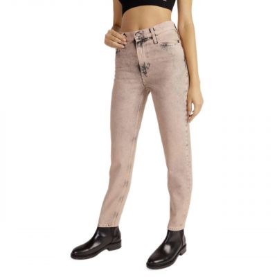 2. Calvin Klein Jeans Mom Fit W J20J221795 jeans