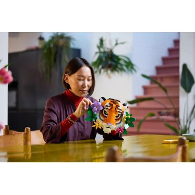 21. LEGO Art 31217 Animal Collection – Tiger