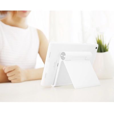 2. Ugreen LP115 30485 120 x 107 mm desk stand for tablet / phone 4.7-11" - white