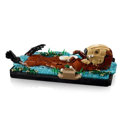 13. LEGO Ideas 21366 - Swimming Otters