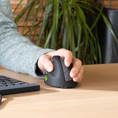 5. Ergonomic R-Go Pele HE left Bluetooth mouse sidabrina