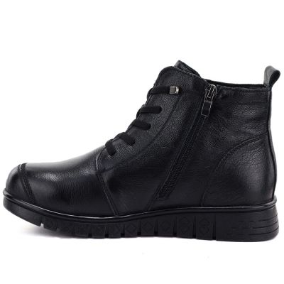 7. Women's comfortable leather ankle boots, black, Cambell RI15302