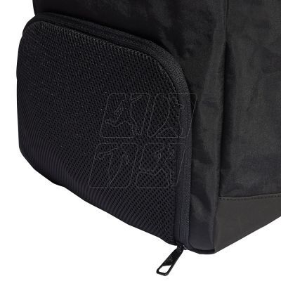 5. Adidas 4Athlts Duffel Bag L HB1315
