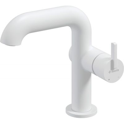Washbasin tap with rectangular spout
