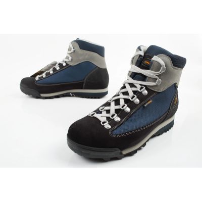 8. Aku Ultralight Gore-tex Women's Hiking Boots, Blue