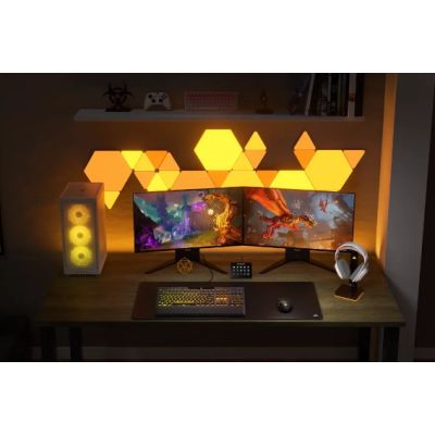 9. Corsair CA-9011296-EU Wireless Headband Gaming Bluetooth Headphones/Headset White