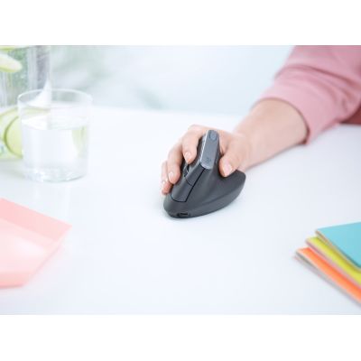 5. Logitech MX 910-005448 Mouse (Optical; 4000 DPI; Black)