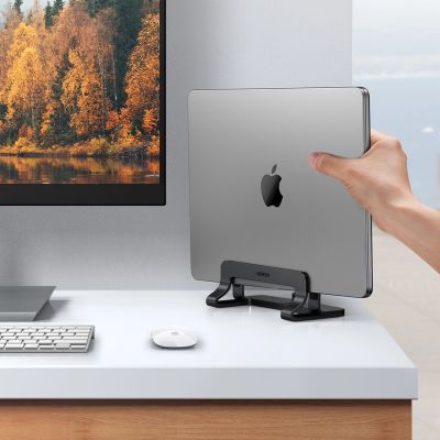 3. Ugreen Aluminum Vertical Stand Holder Stand for MacBook Laptop Tablet Silver (20471 LP258)