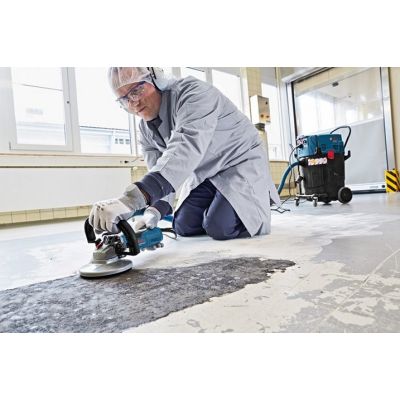 5. Bosch GBR 15 CA 9300 RPM Black, Blue 1500 W