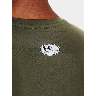 6. Under Armor T-shirt M 1361524-390