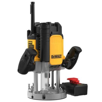 18. PLUNGE ROUTER DWE627KT DEWALT