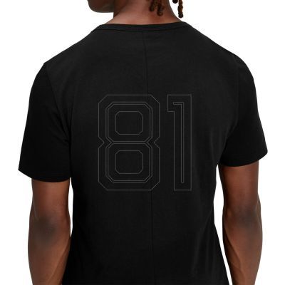 6. On Running On T-shirt – TM 1MD10200553
