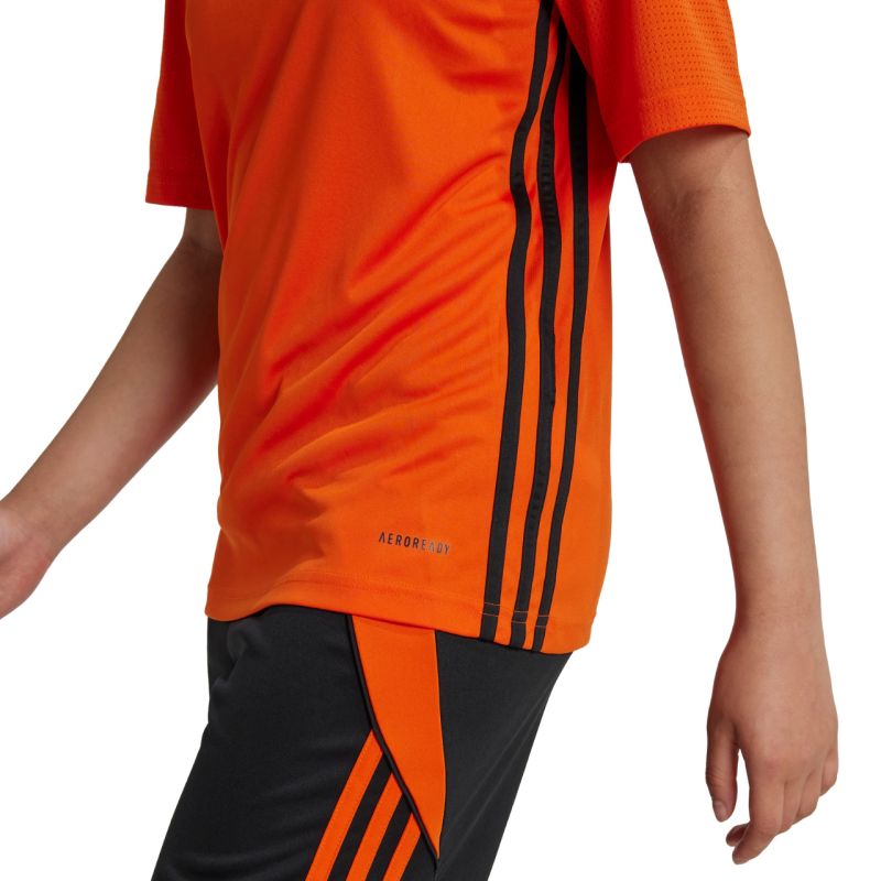 14. adidas Table 23 Jersey Jr JJ1157