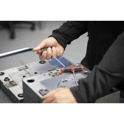 7. ComfortGrip Hex Key Set with T-Handle, 6-Piece