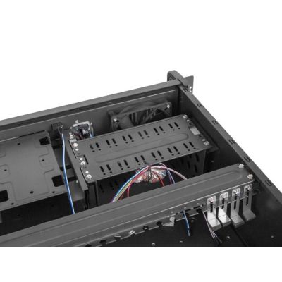 13. Lanberg SC01-4504-10B Rack Case (Black)