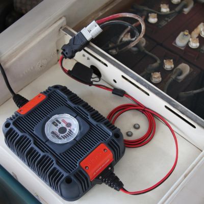5. NOCO GX2440 battery charger
