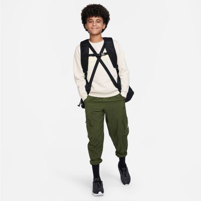 7. Nike Sportswear Club+ Jr FD3182-141 sweatshirt