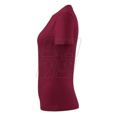 3. Women's Basic T-shirt (garnet)