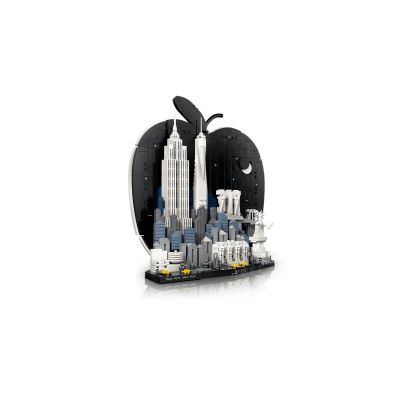 4. LEGO Architecture 21066 - New York: The Big Apple