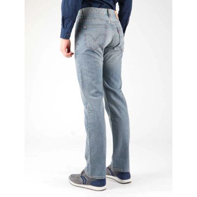 5. Levi`s jeans 752-0016