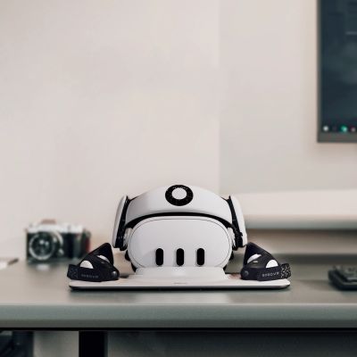 6. BoboVR D3 Docking Station for Meta Quest 3 - White