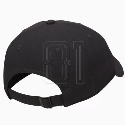 4. Nike FC Barcelona Club Cap US CB L FN4868-010