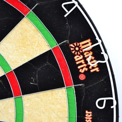 3. OFFICIAL SISAL DARTBOARD 45 CM