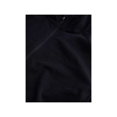 8. Peak Performance W Magic Half Zip Thermal Shirt Black