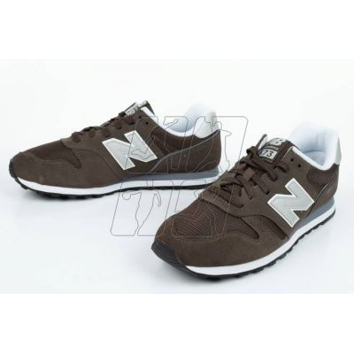 8. New Balance M ML373CB2