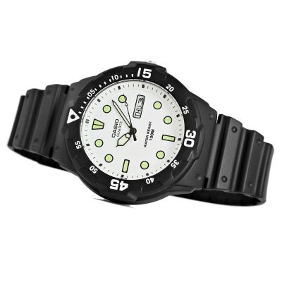 4. CASIO MRW-200H-7EVDF watch + BOX