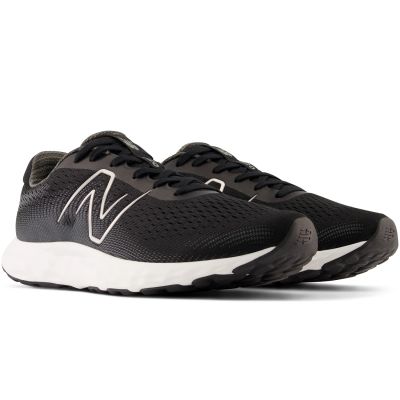 11. New Balance M M520LB8 running shoes