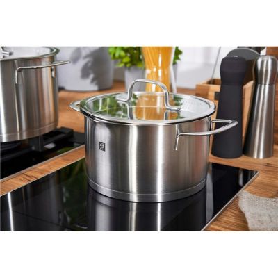 18. ZWILLING True Flow 66920-004-0 Cookware Set (4-piece)