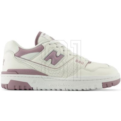 7. New Balance W BBW550AK Shoes