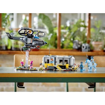 10. LEGO Avatar 75573 Flying Mountains: Site 26 and Samson ZPZ