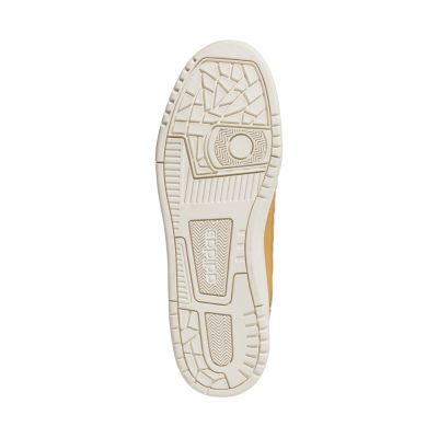 6. Adidas Rapid Court Mid Winterized M JR0171 shoes