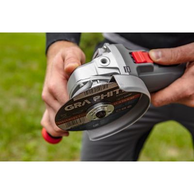 3. Graphite 59G088 angle grinder