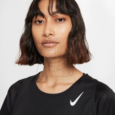 3. Nike Dri-FIT Race W DD5927-010 Tee