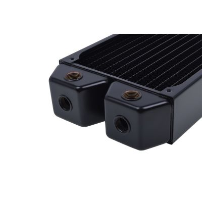 2. Alphacool NexXxoS XT45 Full Copper radiator – 480mm