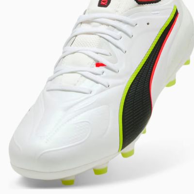 4. Puma KING 20 Ultimate FG/AG 108457-01 shoes