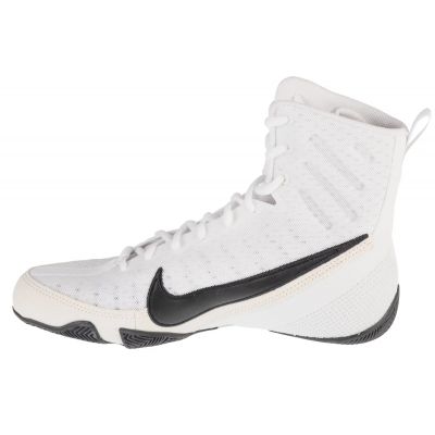 2. Nike Machomai 3 M HF7333-101 shoes