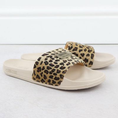 3. Women's leopard print beach flip-flops for the pool, beige SS274715